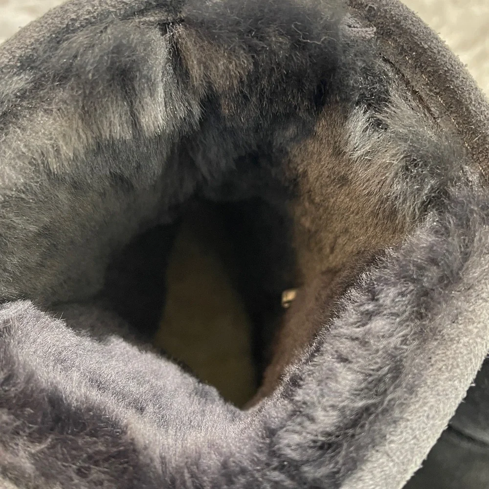 BearPaw Black Fuzzy Lined Boots WOMENS SIZE 6 LIKE NEW